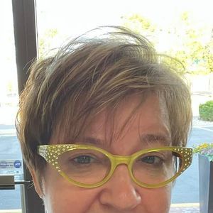 Meet your Posher, Kristen